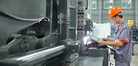 鸿运国际DF注塑机-机械维护