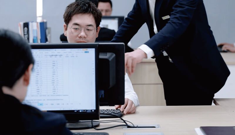 鸿运国际售前服务